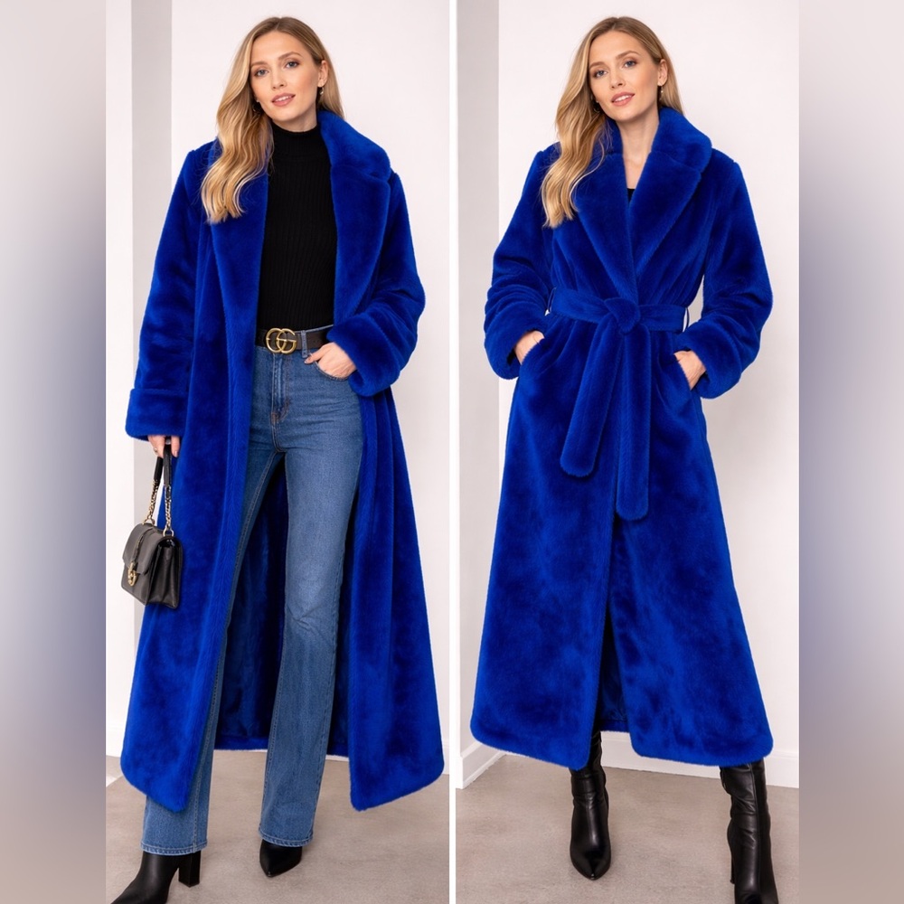 Vintage 1970s Royal Blue BORG Faux Fur Coat/Robe | Oversized Statement | M/L